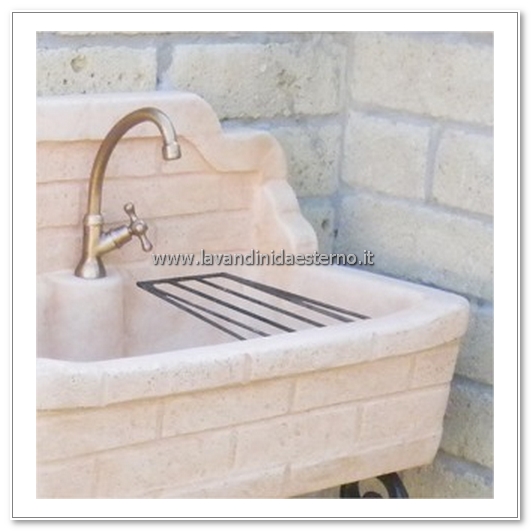 lavatoio per esterno in cemento
